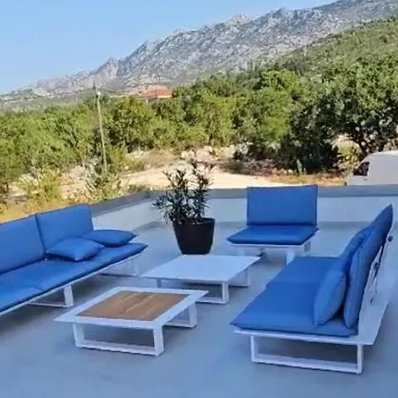 Seaview 8 Bed Sleeps 16 - Pool & Hot Tub Starigrad Paklenica